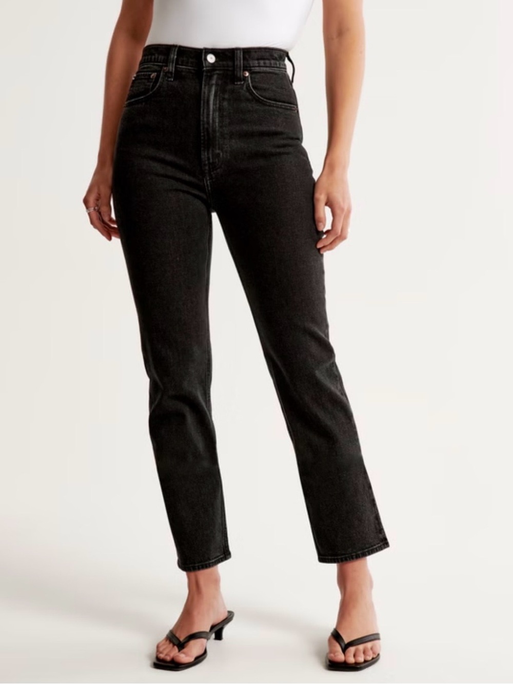 Abercrombie & Fitch The Ankle Straight Ultra High Rise Jean - Black (sz 26/2XS)